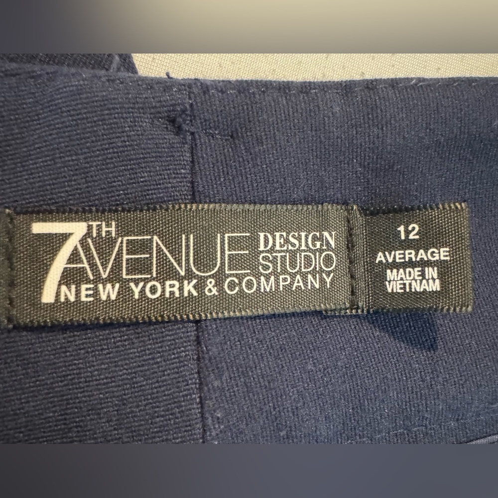 New York & Co. 7th Avenue Design Studio Navy Blue Dress Pants. Size 12. - Picture 5 of 6